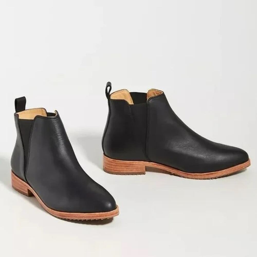 Nisolo Eva Everyday Chelsea Black Leather Point Toe Ankle Boots Size 8